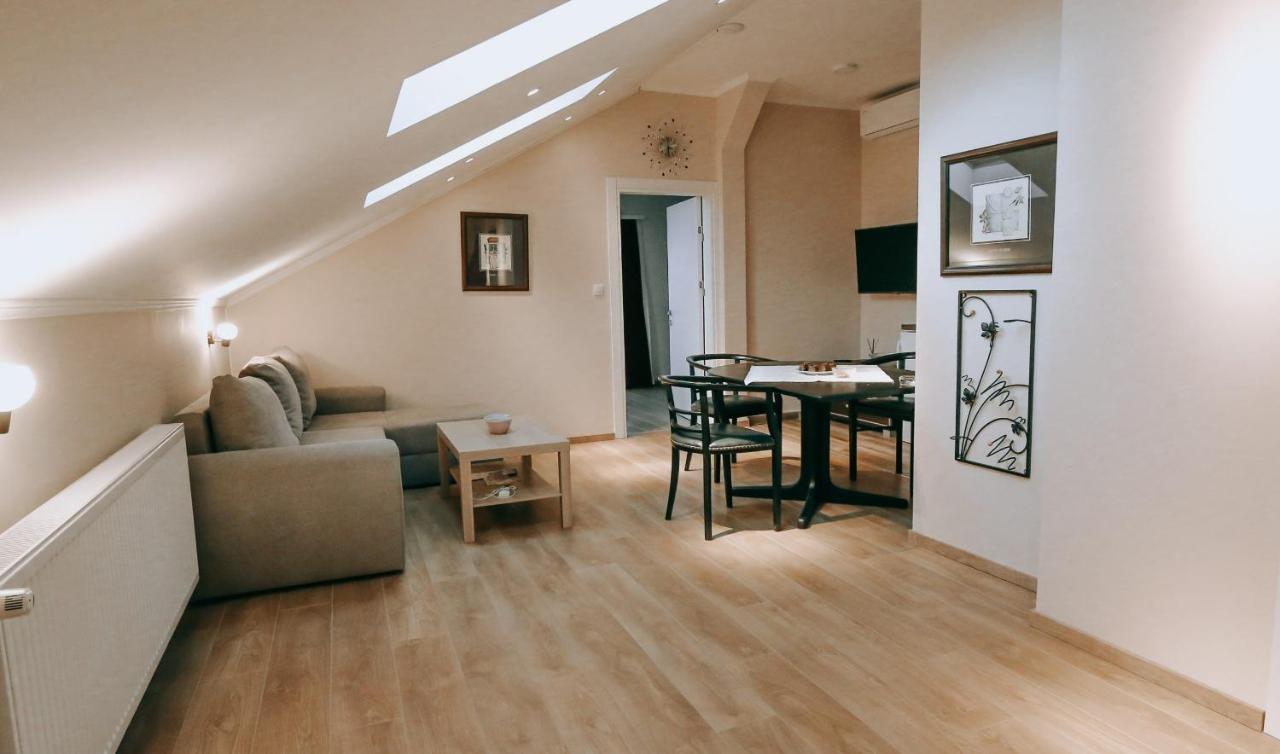 Vila Evropa Apartment Sombor Bagian luar foto