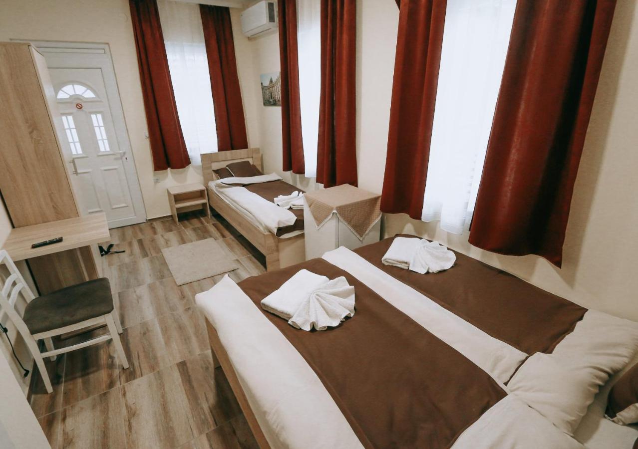 Vila Evropa Apartment Sombor Bagian luar foto