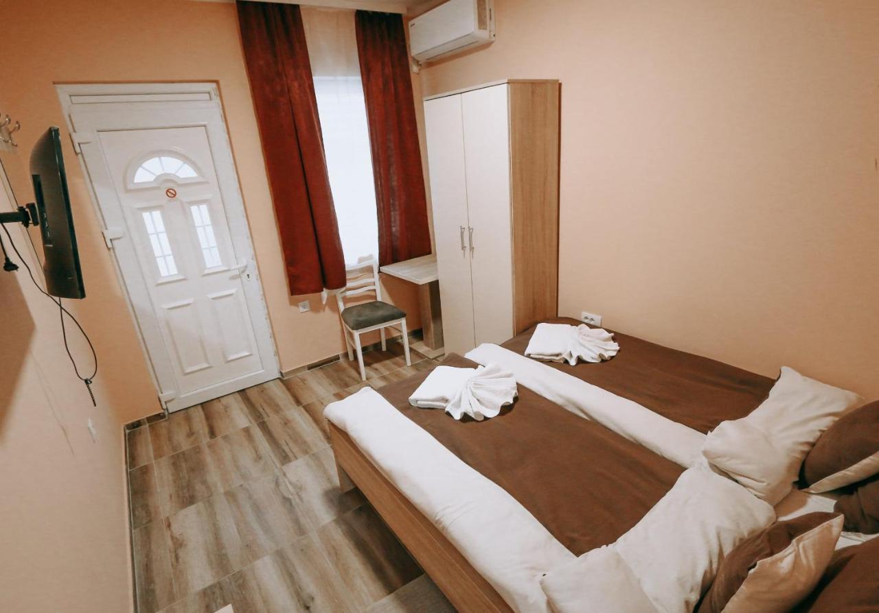 Vila Evropa Apartment Sombor Bagian luar foto
