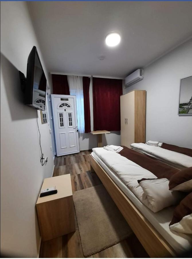 Vila Evropa Apartment Sombor Bagian luar foto